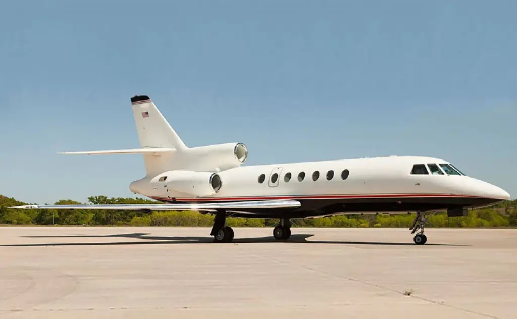 Falcon 50EX private jet 1 of 1