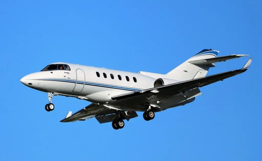 Hawker 900XP private jet for charter to Bahamas