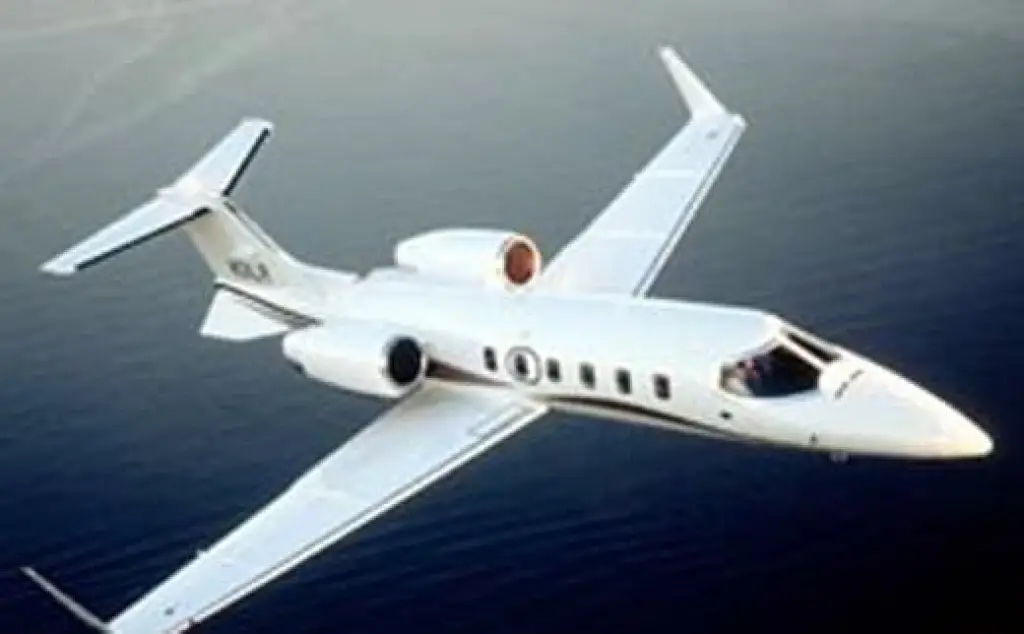 Learjet 31 private jet 1 of 1