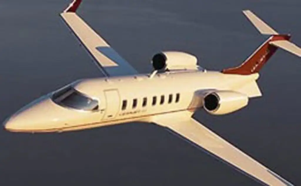 Learjet 40XR private jet exterior