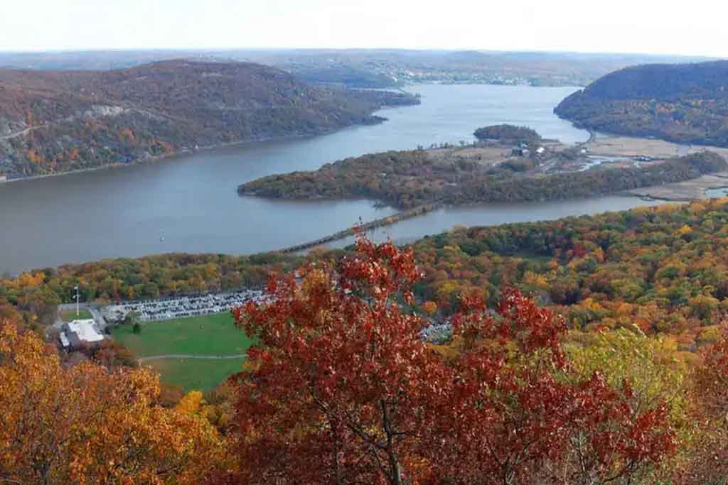 White Plains private jet charter