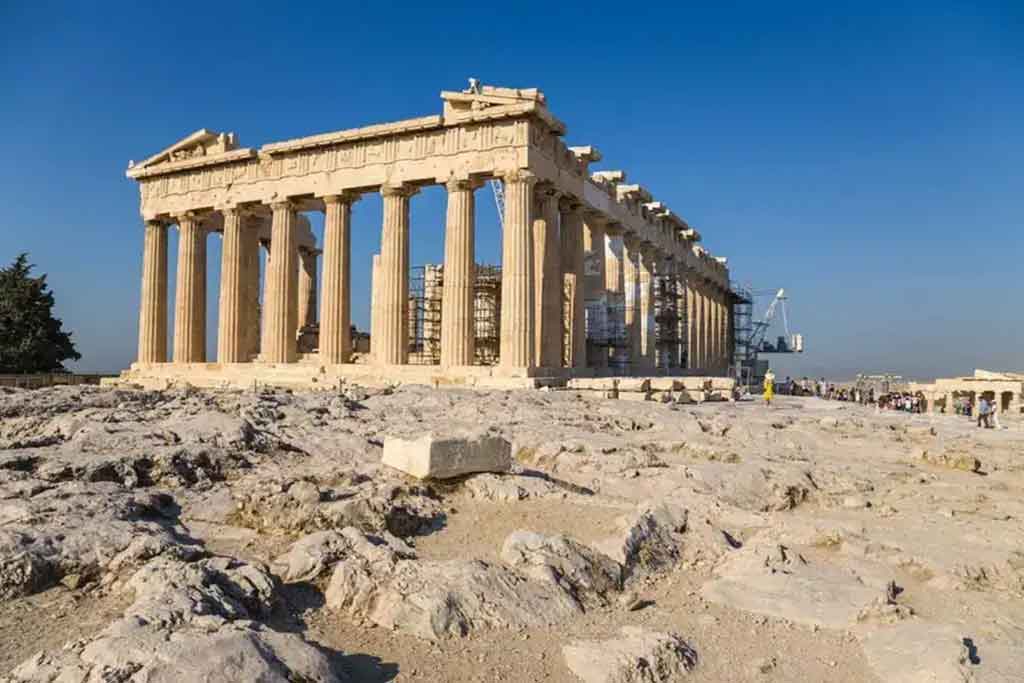 Dubai and Athens Charter Flights private jet charter