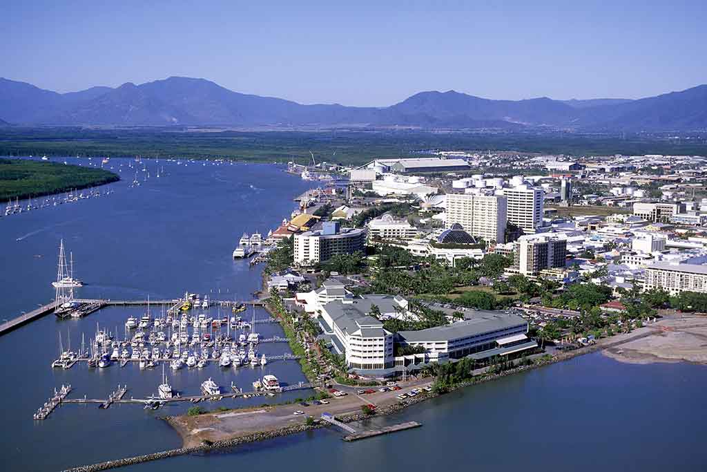 Cairns private jet charter