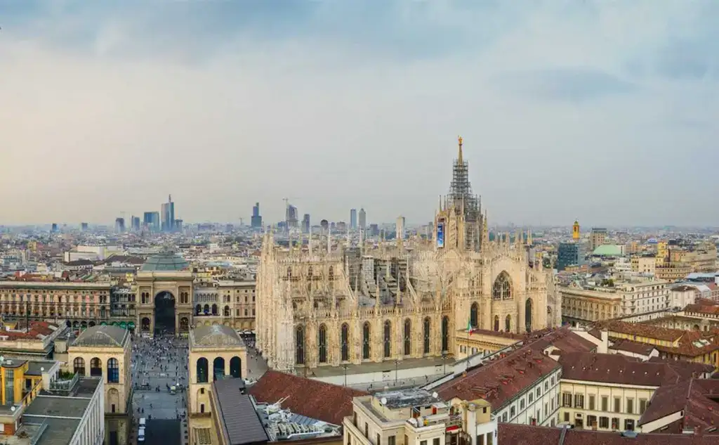 Milan and Vienna Charter Flights private jet charter