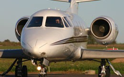 Falcon 100private jet charter