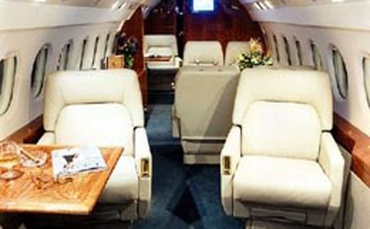 Falcon 900B Interior